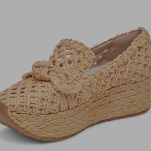 Dolce Vita JAKA platform shoes- Never worn ❤️❤️❤️